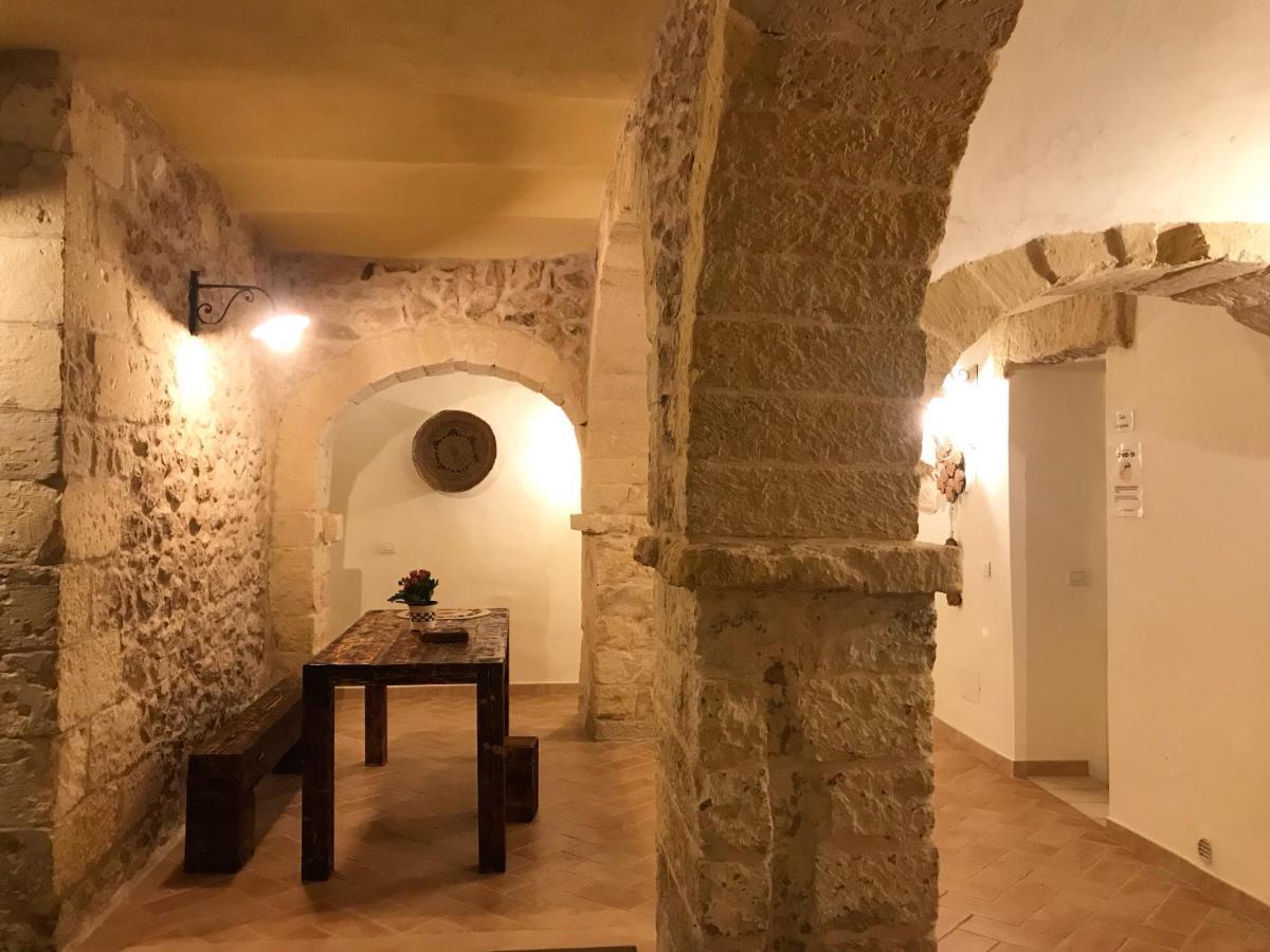 Domo Antiga Guest Rooms Sorso Exterior foto